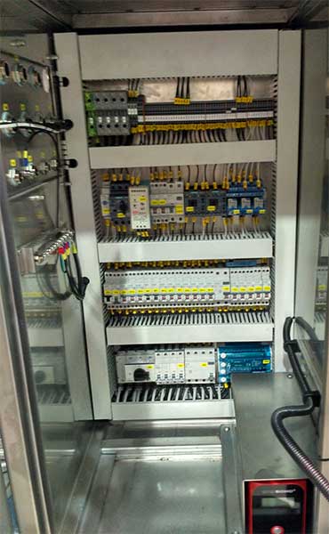 Diseño y fabricación de cuadros eléctricos y de control en Vitoria